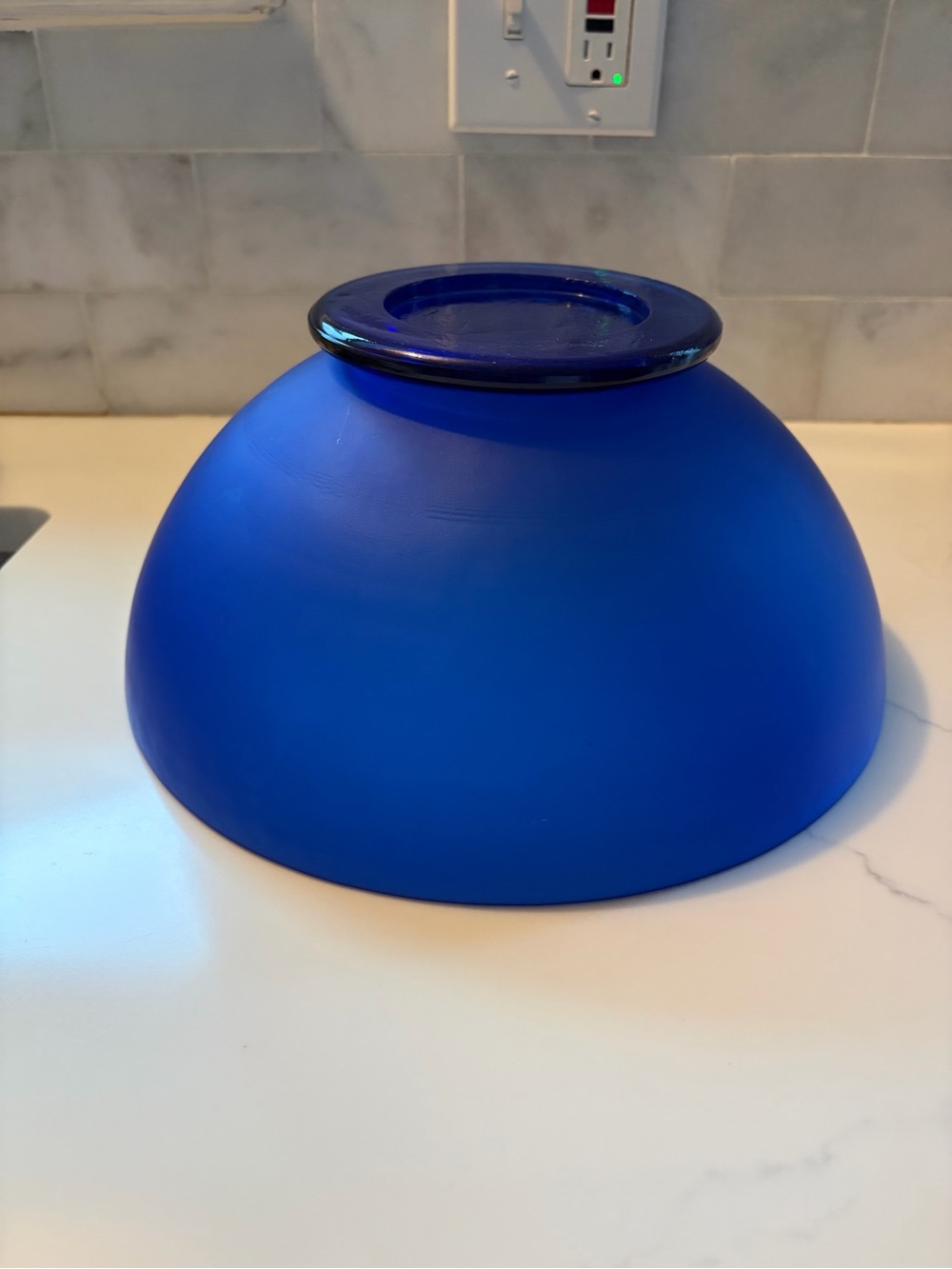 Cobalt Blue Vintage Frosted Glass Bowl 9.5 in Diameter 4.5 Inches High. - Picture 8 of 10